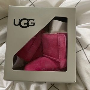NWT Infant Ugg Boots- Pink